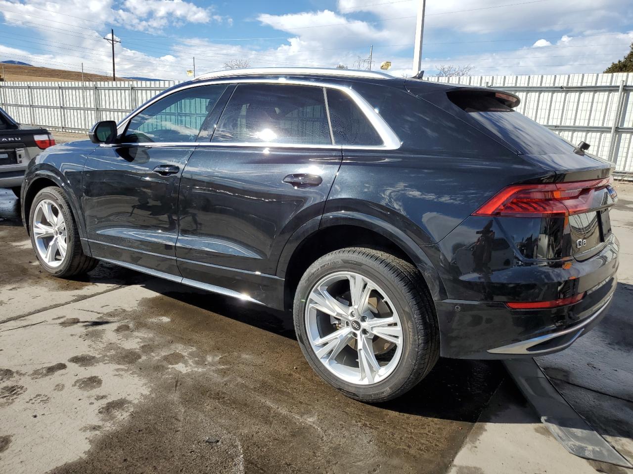 Автомобиль AUDI Q8 PREMIUM PLUS 2023 | GrandCar Автомобиль AUDI Q8 PREMIUM PLUS 2023 | GrandCar