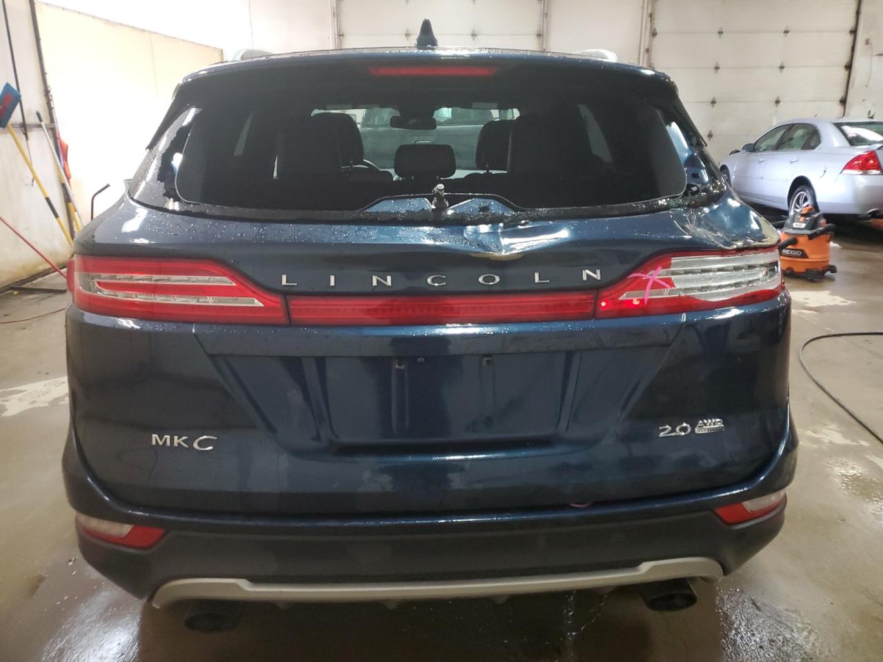 Автомобиль LINCOLN MKC PREMIERE 2016 | GrandCar Автомобиль LINCOLN MKC PREMIERE 2016 | GrandCar