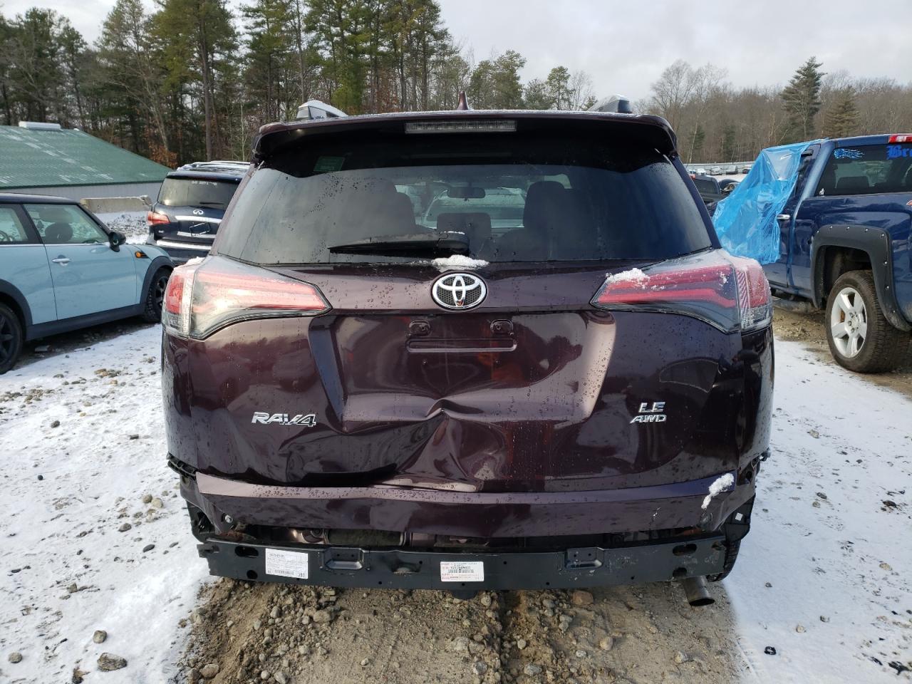 Автомобіль TOYOTA RAV4 LE 2016 | GrandCar Автомобіль TOYOTA RAV4 LE 2016 | GrandCar