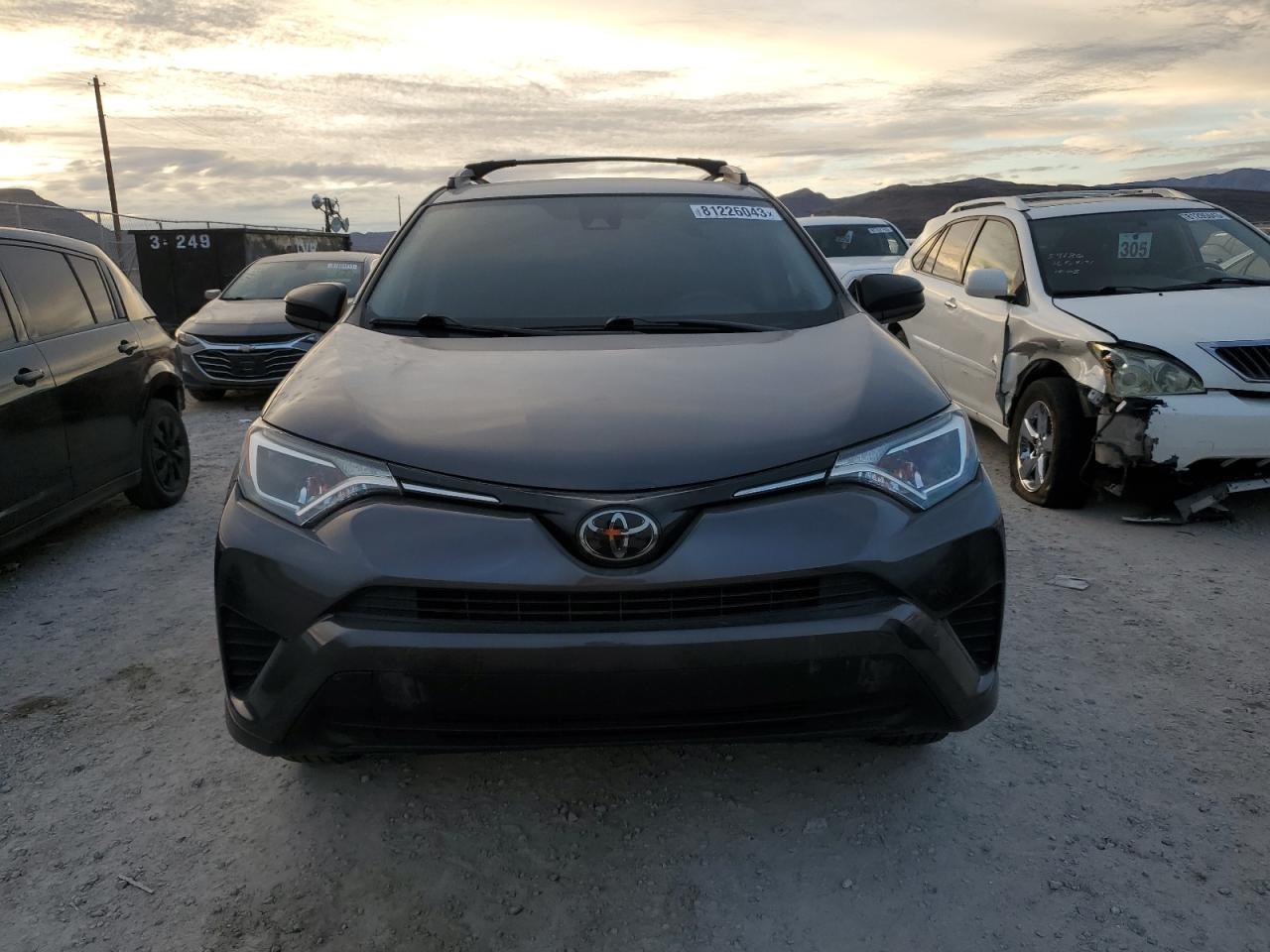 Автомобиль TOYOTA RAV4 LE 2018 | GrandCar Автомобиль TOYOTA RAV4 LE 2018 | GrandCar