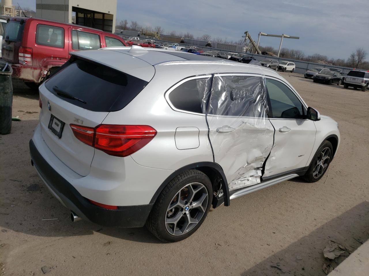 Автомобіль BMW X1 XDRIVE28I 2016 | GrandCar Автомобіль BMW X1 XDRIVE28I 2016 | GrandCar