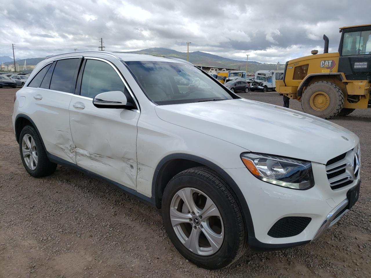 Автомобиль MERCEDES-BENZ GLC 300 2018 | GrandCar Автомобиль MERCEDES-BENZ GLC 300 2018 | GrandCar