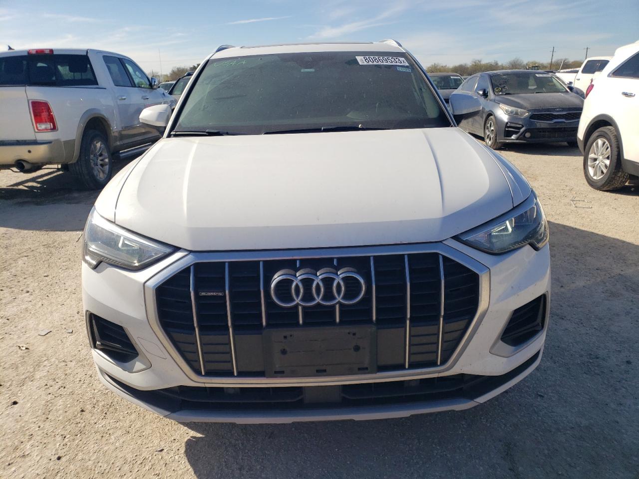 Автомобіль AUDI Q3 PREMIUM 2020 | GrandCar Автомобіль AUDI Q3 PREMIUM 2020 | GrandCar