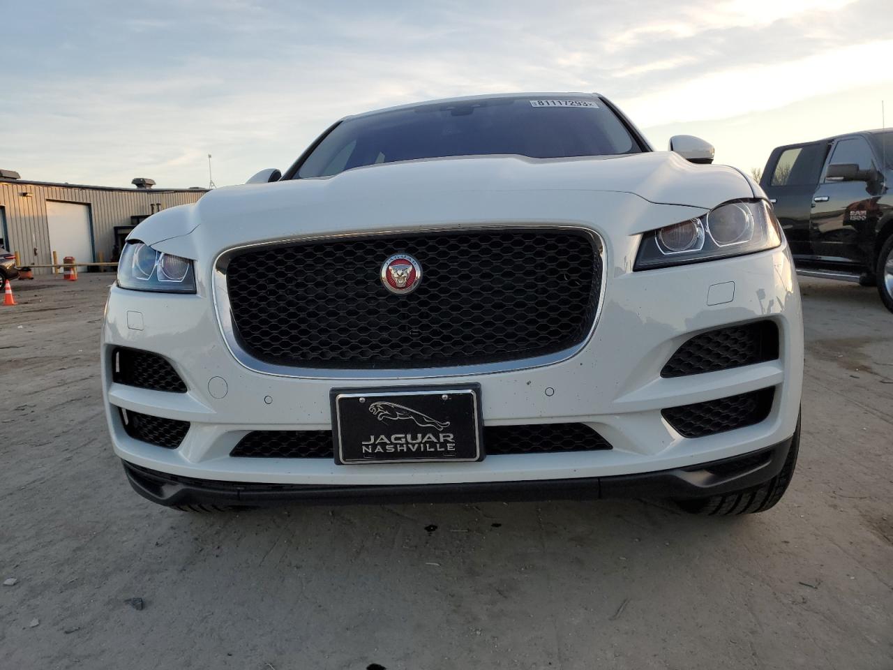 Автомобиль JAGUAR F-PACE PREMIUM 2018 | GrandCar Автомобиль JAGUAR F-PACE PREMIUM 2018 | GrandCar