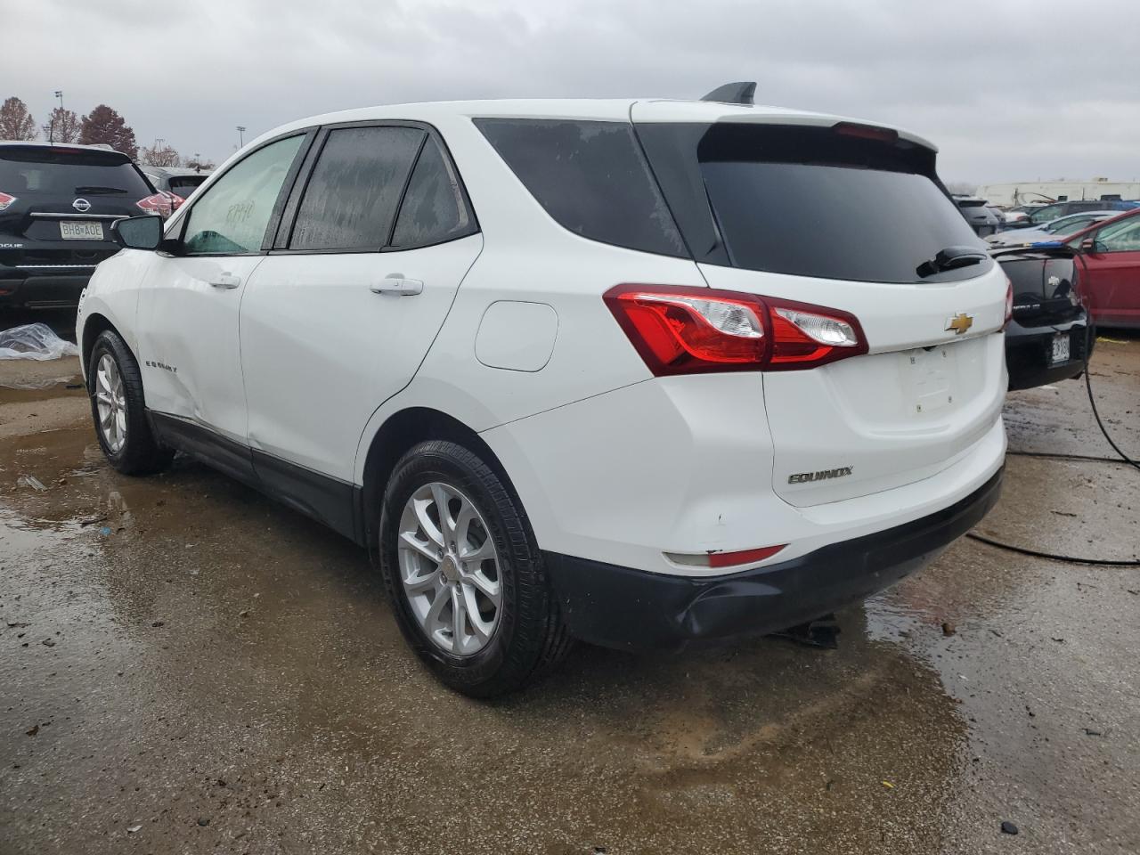 Автомобиль CHEVROLET EQUINOX LS 2019 | GrandCar Автомобиль CHEVROLET EQUINOX LS 2019 | GrandCar