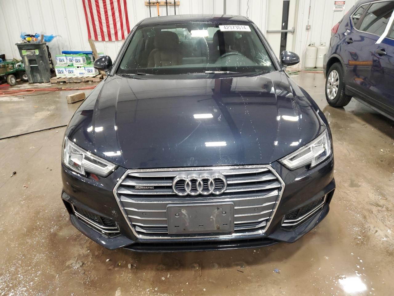 Автомобиль AUDI A4 PREMIUM PLUS 2018 | GrandCar Автомобиль AUDI A4 PREMIUM PLUS 2018 | GrandCar
