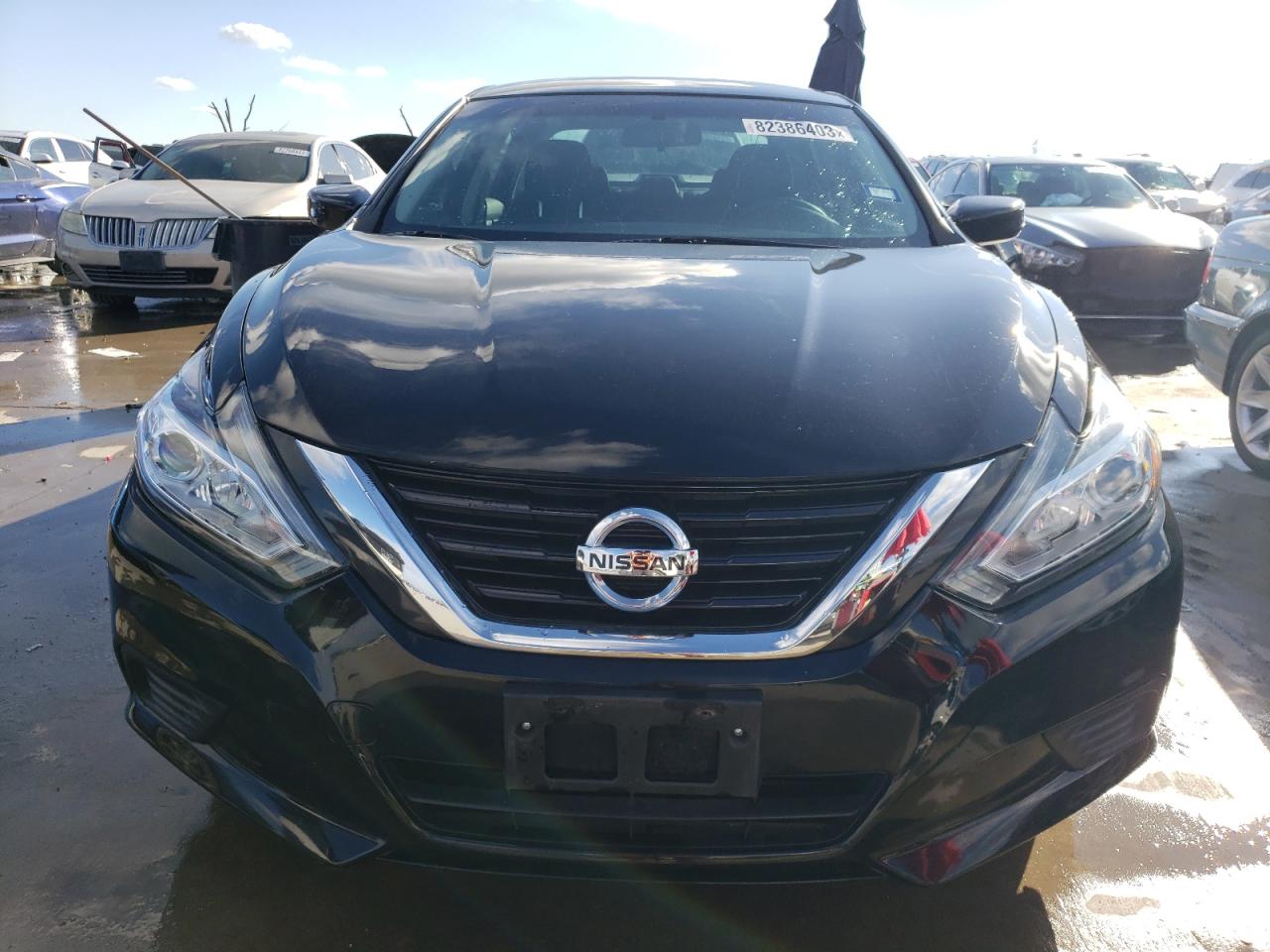 Автомобіль NISSAN ALTIMA 2018 | GrandCar Автомобіль NISSAN ALTIMA 2018 | GrandCar