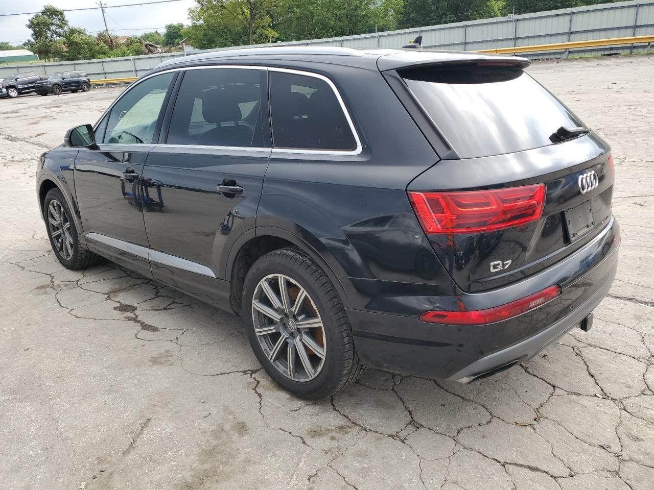 Автомобіль AUDI Q7 PREMIUM PLUS 2017 | GrandCar Автомобіль AUDI Q7 PREMIUM PLUS 2017 | GrandCar