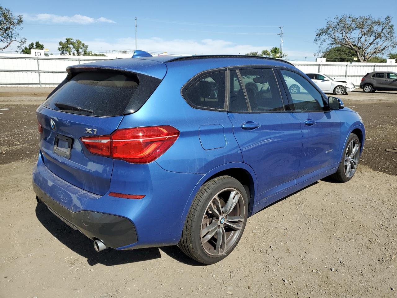 Автомобіль BMW X1 SDRIVE28I 2018 | GrandCar Автомобіль BMW X1 SDRIVE28I 2018 | GrandCar