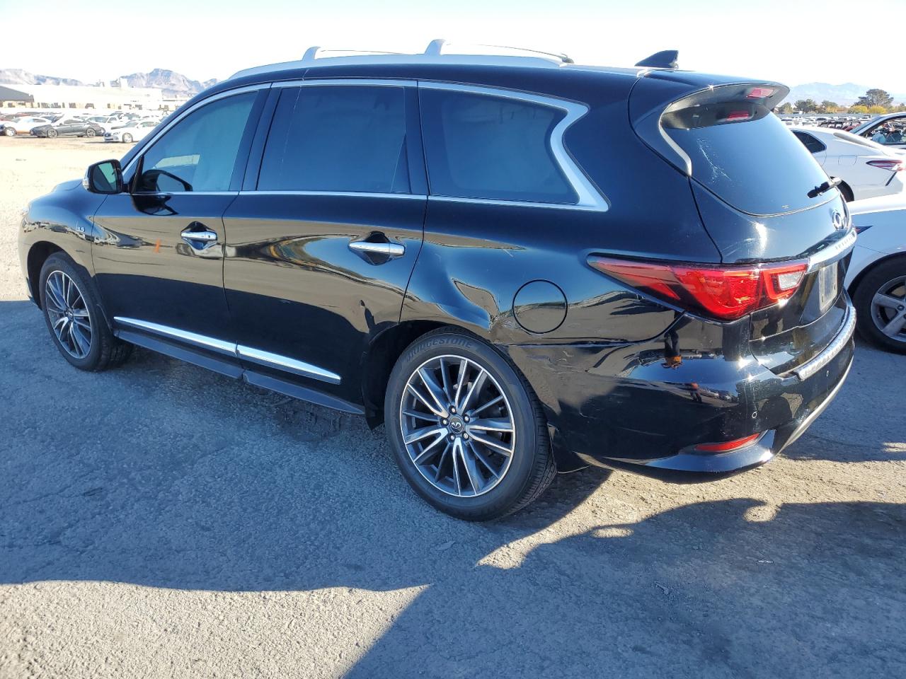 Автомобіль INFINITI QX60 LUXE 2019 | GrandCar Автомобіль INFINITI QX60 LUXE 2019 | GrandCar