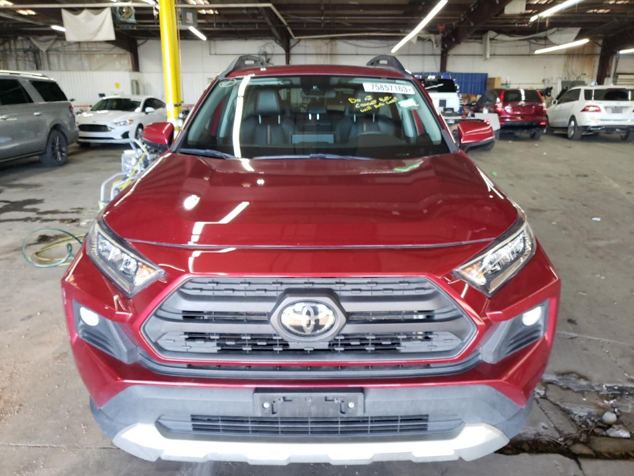 Автомобіль TOYOTA RAV4 ADVENTURE 2019 | GrandCar Автомобіль TOYOTA RAV4 ADVENTURE 2019 | GrandCar