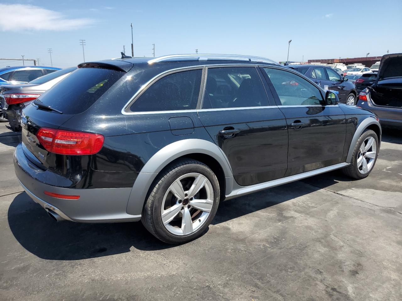 Автомобіль AUDI A4 ALLROAD PREMIUM 2016 | GrandCar Автомобіль AUDI A4 ALLROAD PREMIUM 2016 | GrandCar