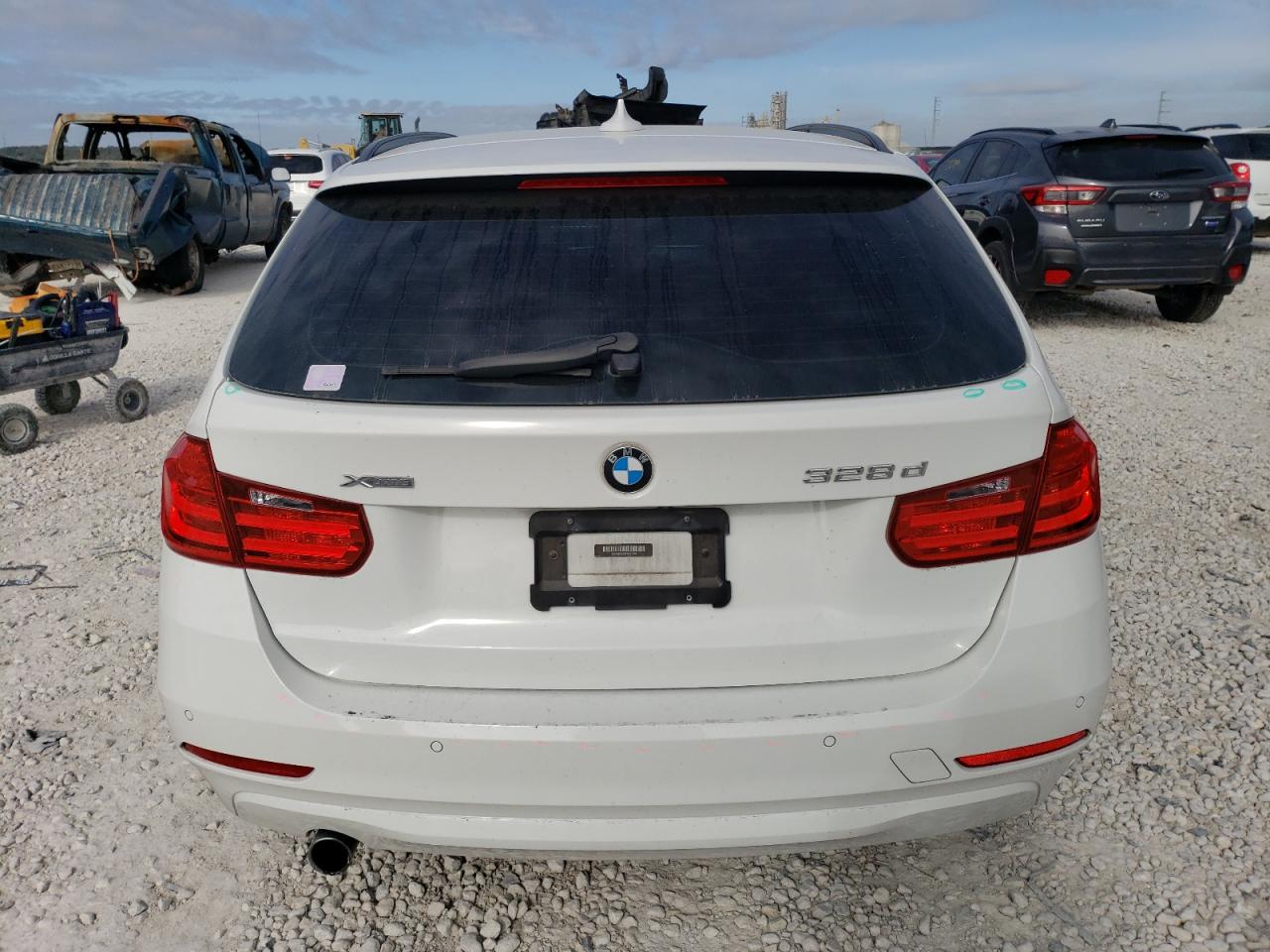 Автомобіль BMW 328 D XDRIVE 2015 | GrandCar Автомобіль BMW 328 D XDRIVE 2015 | GrandCar