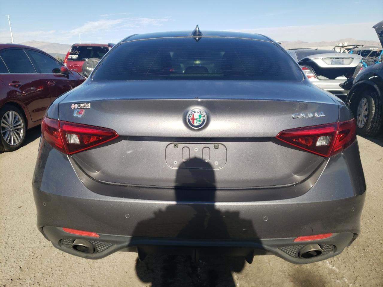 Автомобиль ALFA ROMEO GIULIA TI 2017 | GrandCar Автомобиль ALFA ROMEO GIULIA TI 2017 | GrandCar