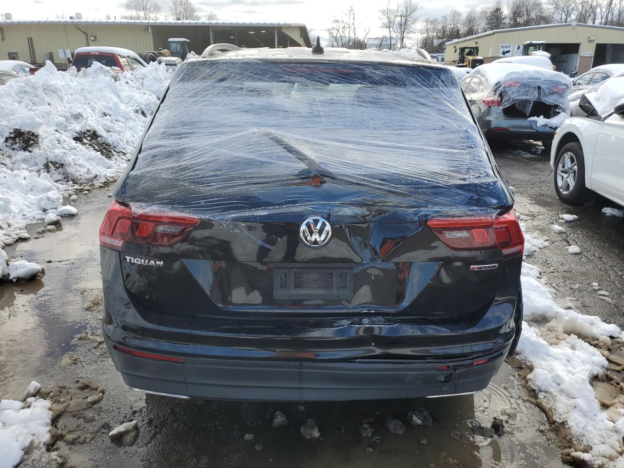 Автомобиль VOLKSWAGEN TIGUAN S 2020 | GrandCar Автомобиль VOLKSWAGEN TIGUAN S 2020 | GrandCar