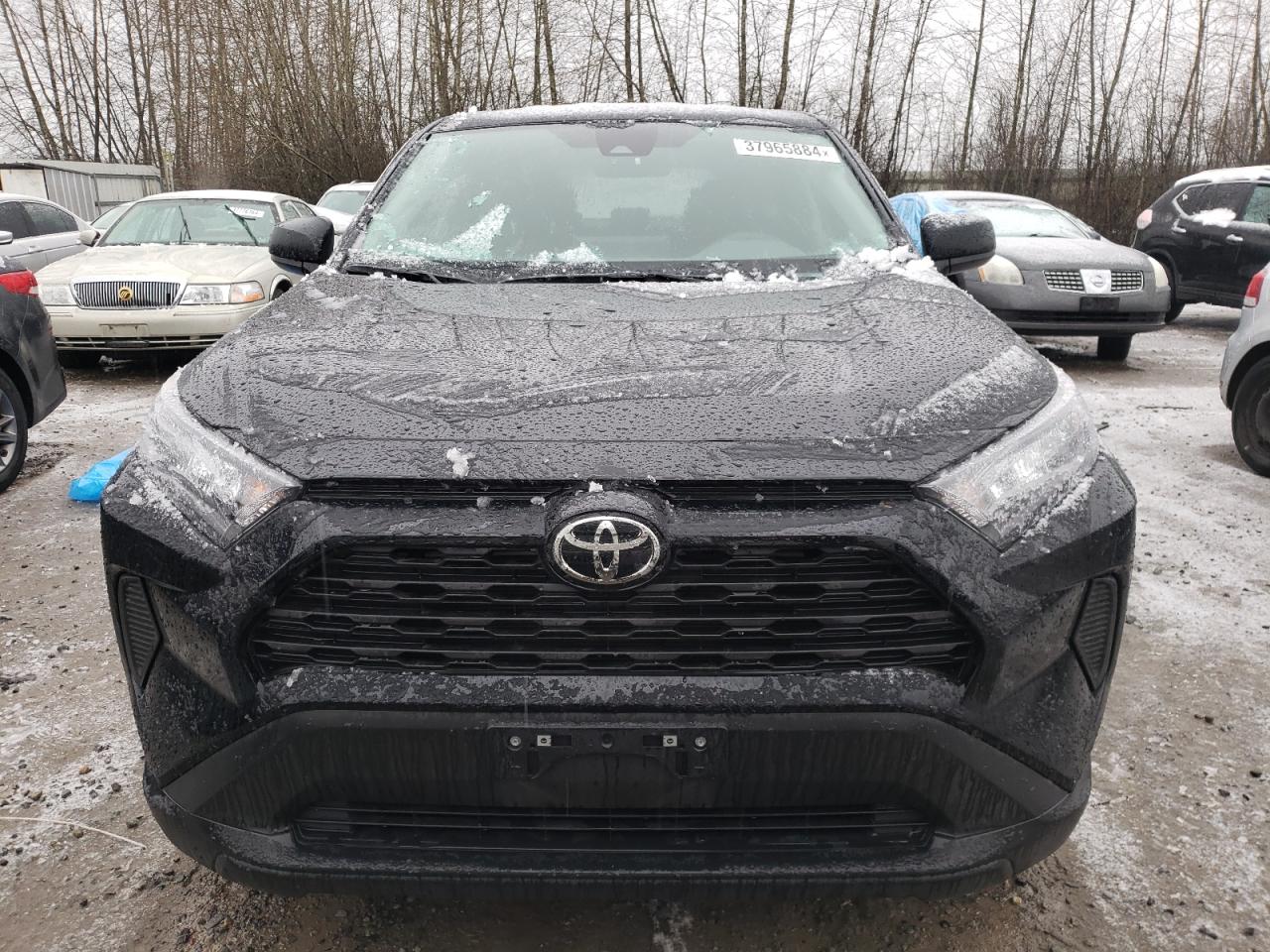 Автомобиль TOYOTA RAV4 LE 2022 | GrandCar Автомобиль TOYOTA RAV4 LE 2022 | GrandCar