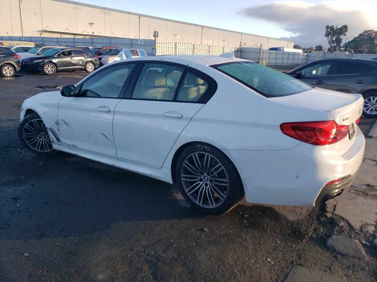 Автомобиль BMW M550XI 2019 | GrandCar Автомобиль BMW M550XI 2019 | GrandCar