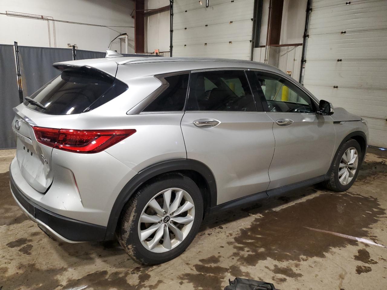 Автомобиль INFINITI QX50 ESSENTIAL 2019 | GrandCar Автомобиль INFINITI QX50 ESSENTIAL 2019 | GrandCar