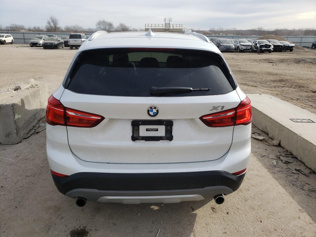 Автомобіль BMW X1 XDRIVE28I 2016 | GrandCar Автомобіль BMW X1 XDRIVE28I 2016 | GrandCar