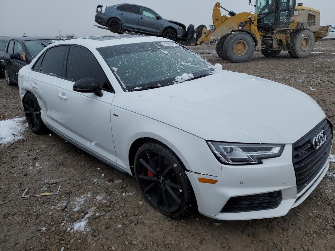 Автомобиль AUDI A4 PREMIUM PLUS 2018 | GrandCar Автомобиль AUDI A4 PREMIUM PLUS 2018 | GrandCar
