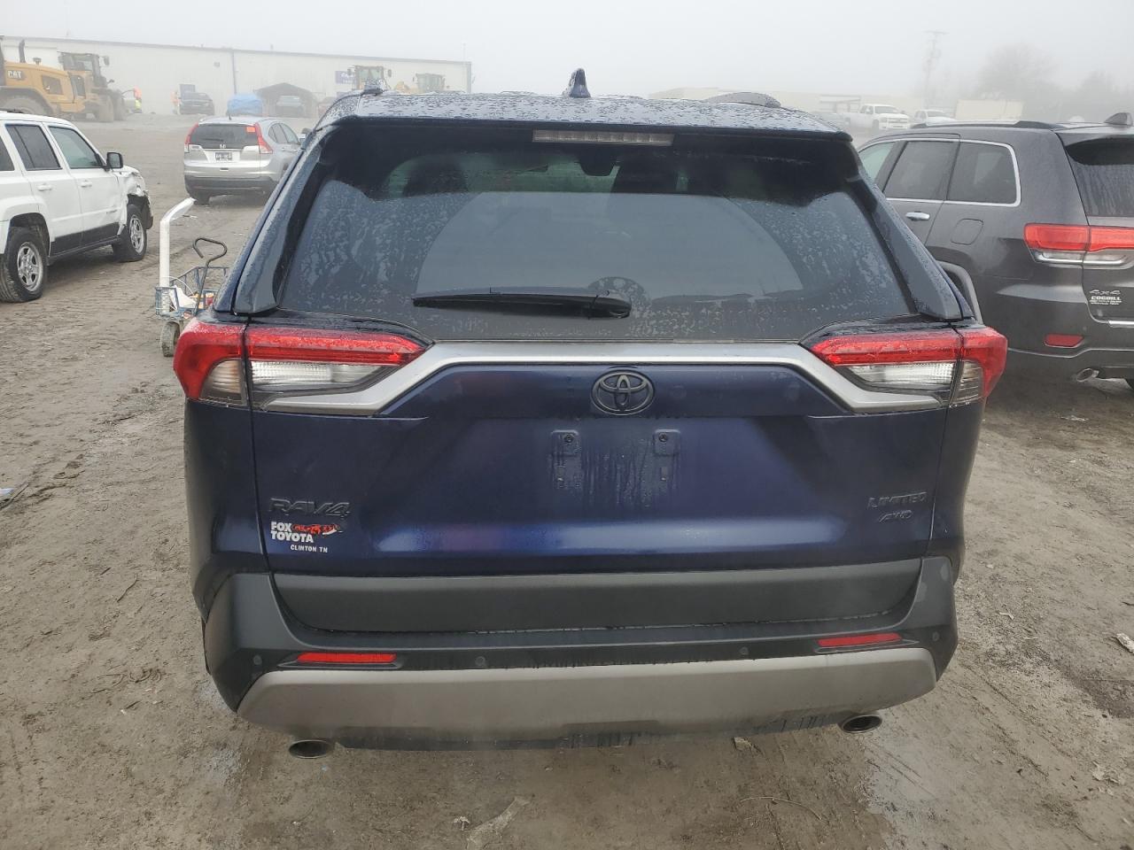 Автомобиль TOYOTA RAV4 LIMITED 2022 | GrandCar Автомобиль TOYOTA RAV4 LIMITED 2022 | GrandCar