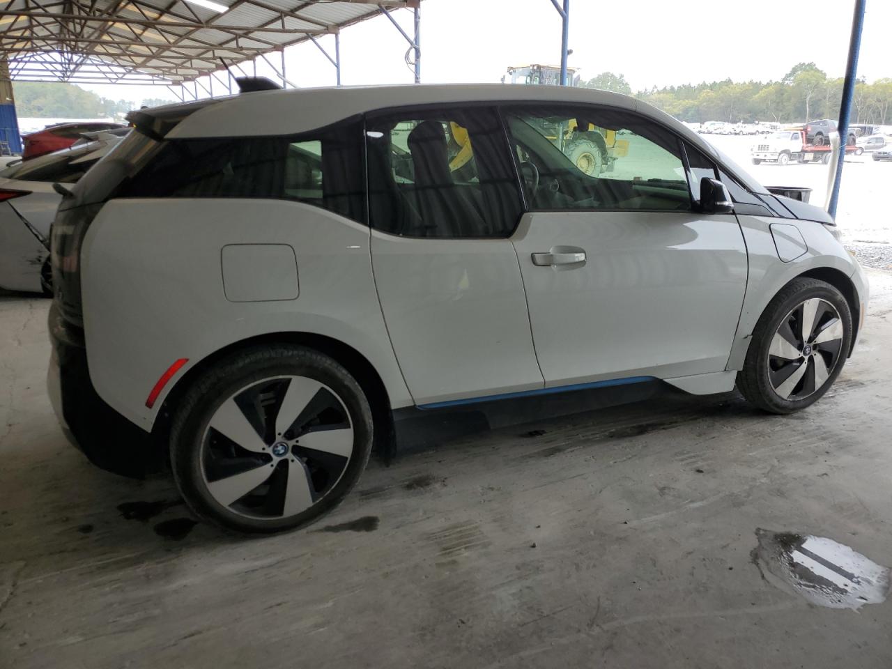 Автомобіль BMW I3 REX 2015 | GrandCar Автомобіль BMW I3 REX 2015 | GrandCar