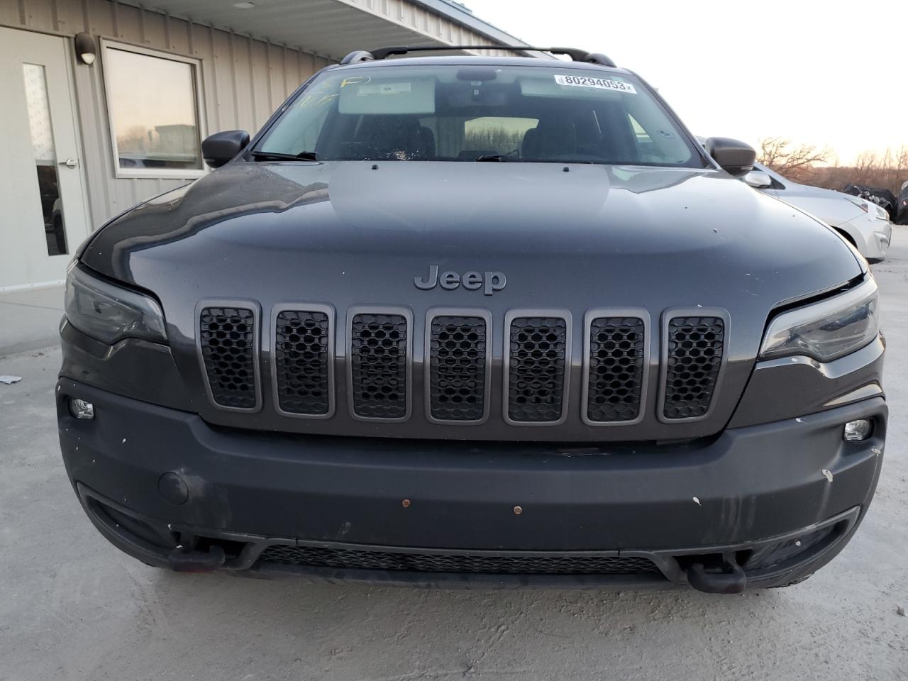 Автомобиль JEEP CHEROKEE TRAILHAWK 2019 | GrandCar Автомобиль JEEP CHEROKEE TRAILHAWK 2019 | GrandCar