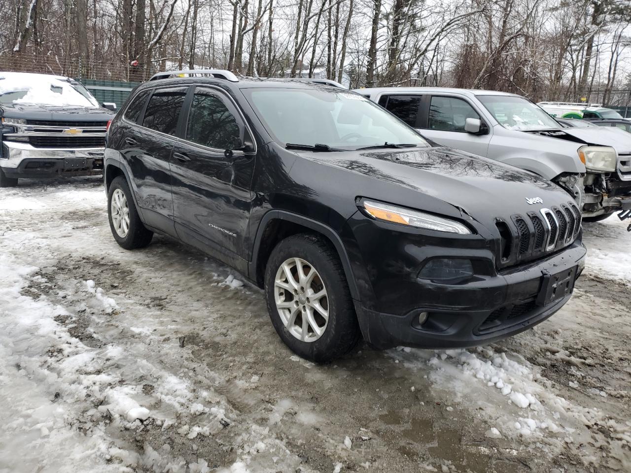 Автомобіль JEEP CHEROKEE LATITUDE 2014 | GrandCar Автомобіль JEEP CHEROKEE LATITUDE 2014 | GrandCar