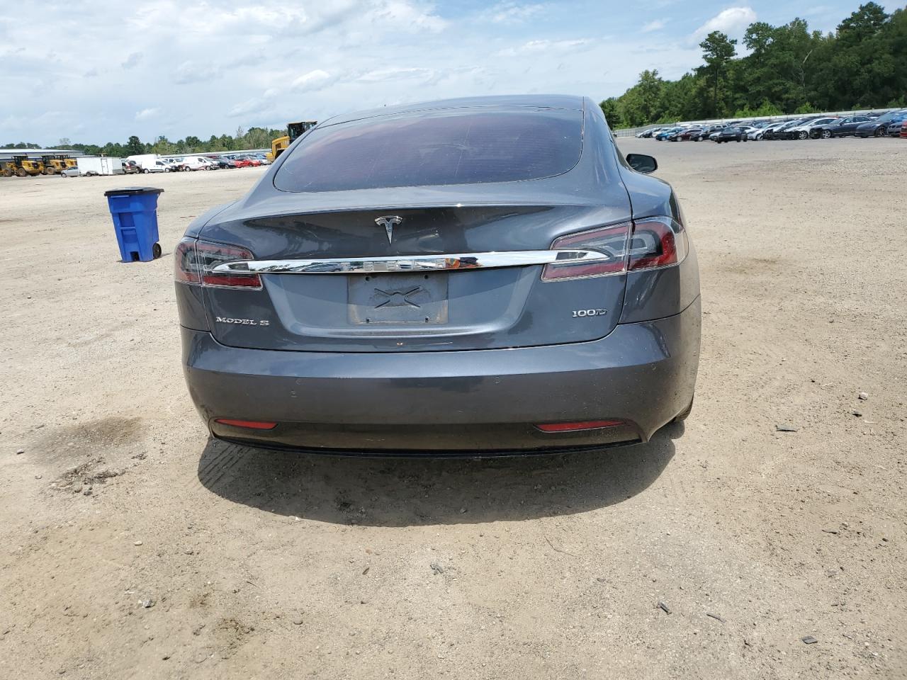 Автомобіль TESLA MODEL S 2017 | GrandCar Автомобіль TESLA MODEL S 2017 | GrandCar