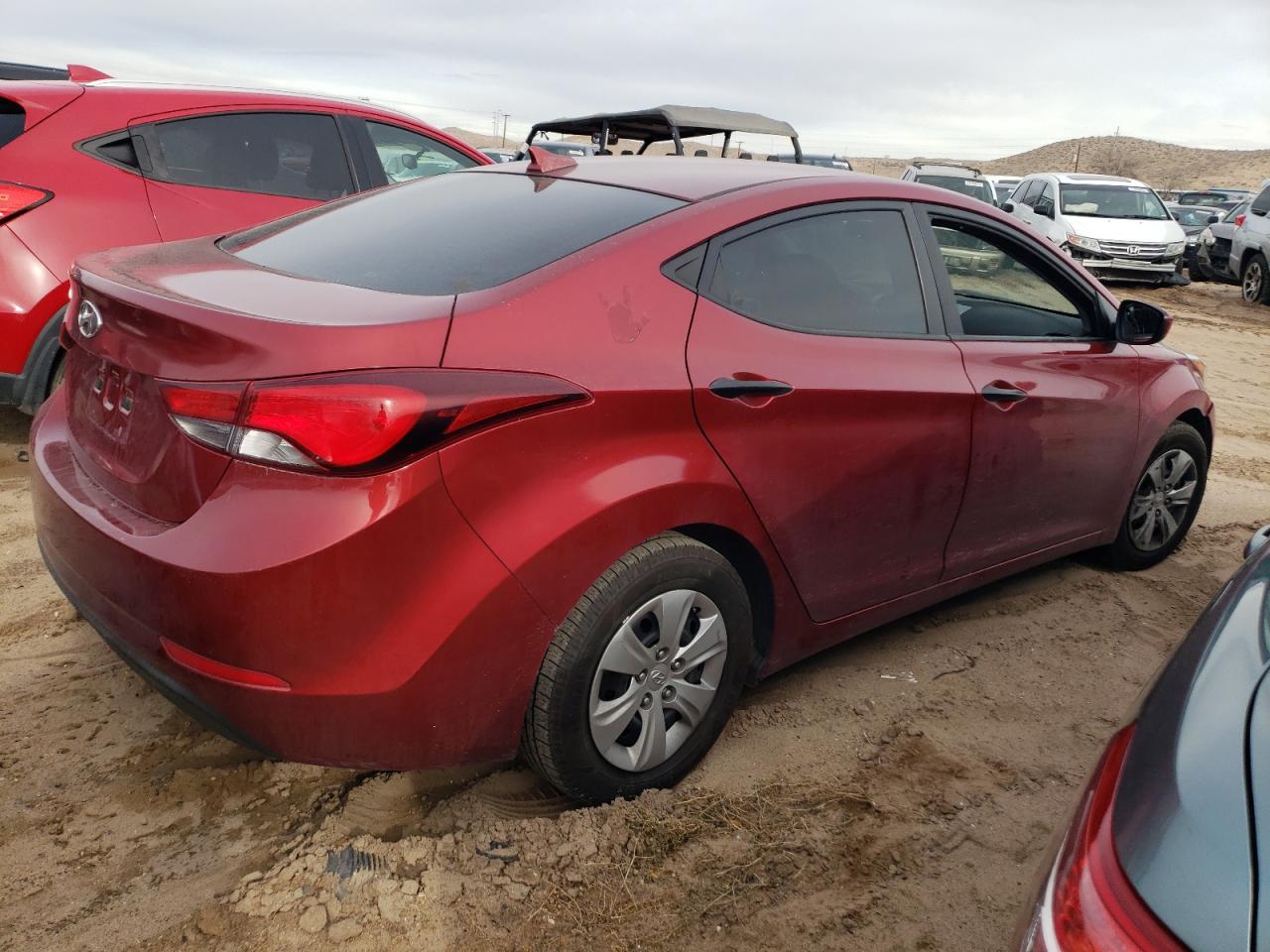 Автомобиль HYUNDAI ELANTRA SE 2016 | GrandCar Автомобиль HYUNDAI ELANTRA SE 2016 | GrandCar