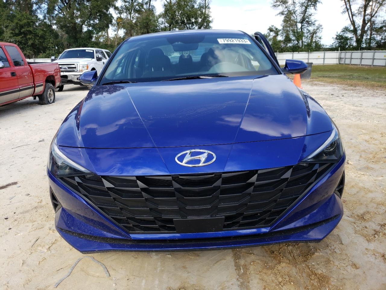 Автомобиль HYUNDAI ELANTRA SEL 2023 | GrandCar Автомобиль HYUNDAI ELANTRA SEL 2023 | GrandCar