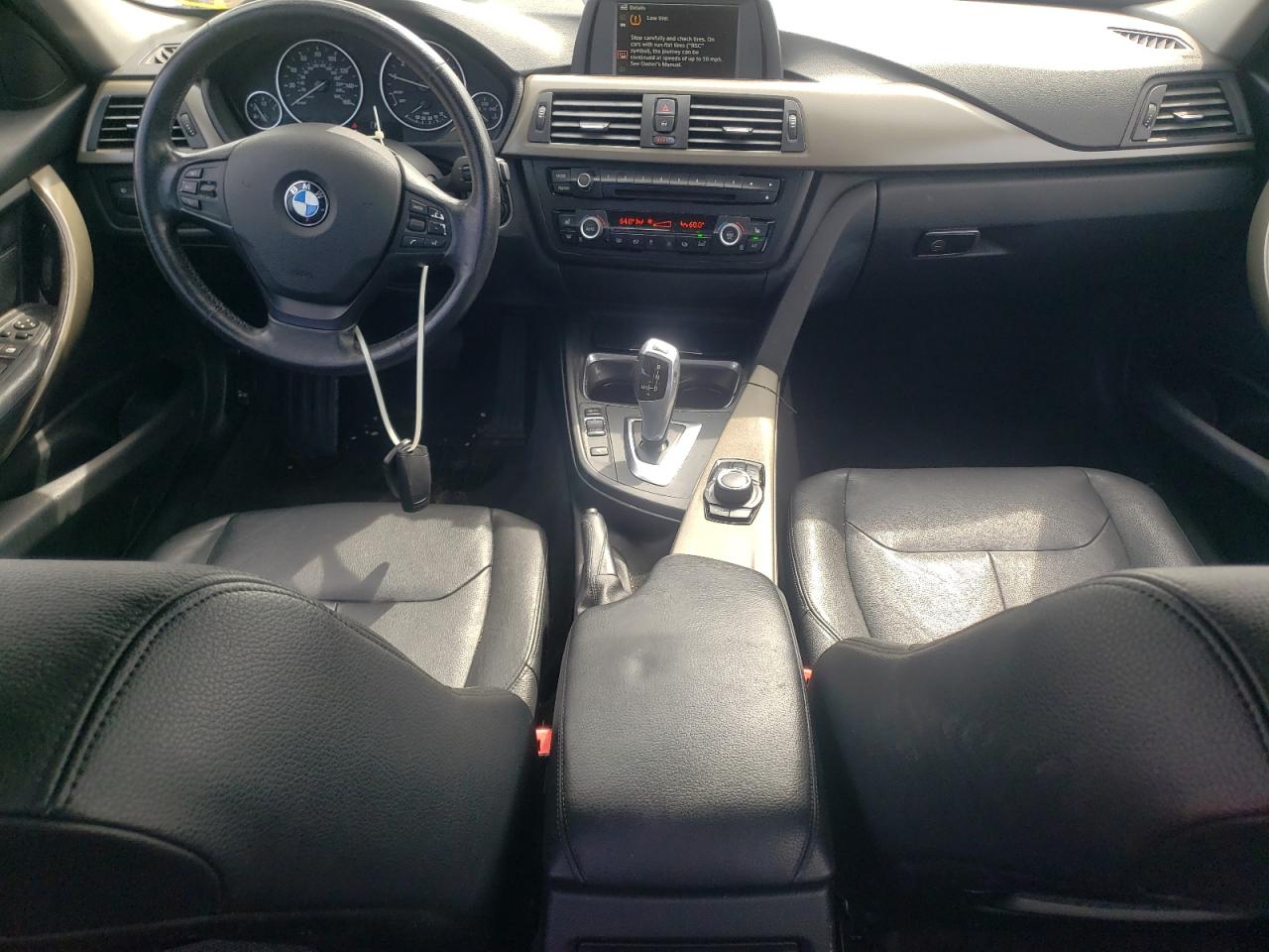 Автомобіль BMW 328 XI 2014 | GrandCar Автомобіль BMW 328 XI 2014 | GrandCar