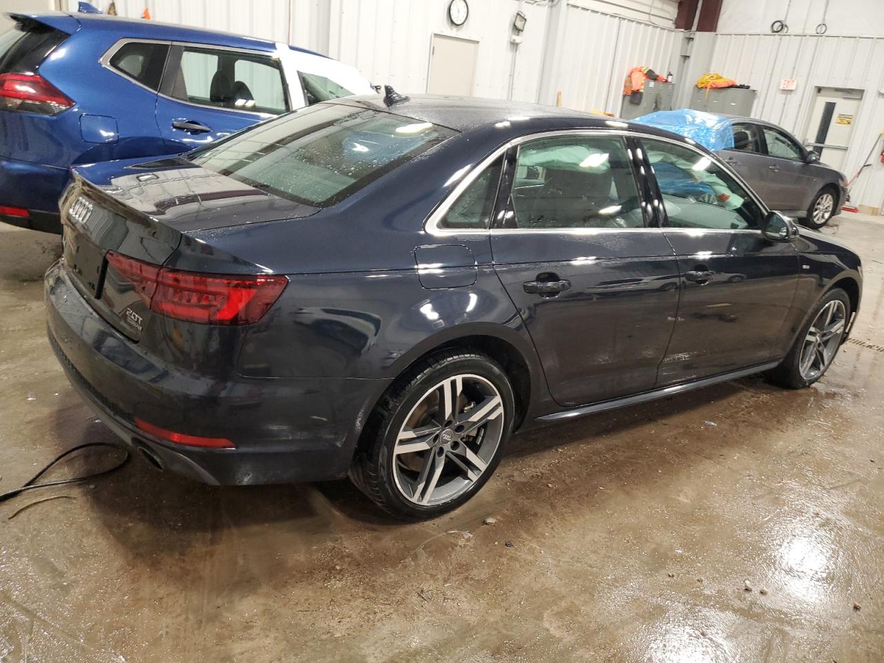 Автомобиль AUDI A4 PREMIUM PLUS 2018 | GrandCar Автомобиль AUDI A4 PREMIUM PLUS 2018 | GrandCar
