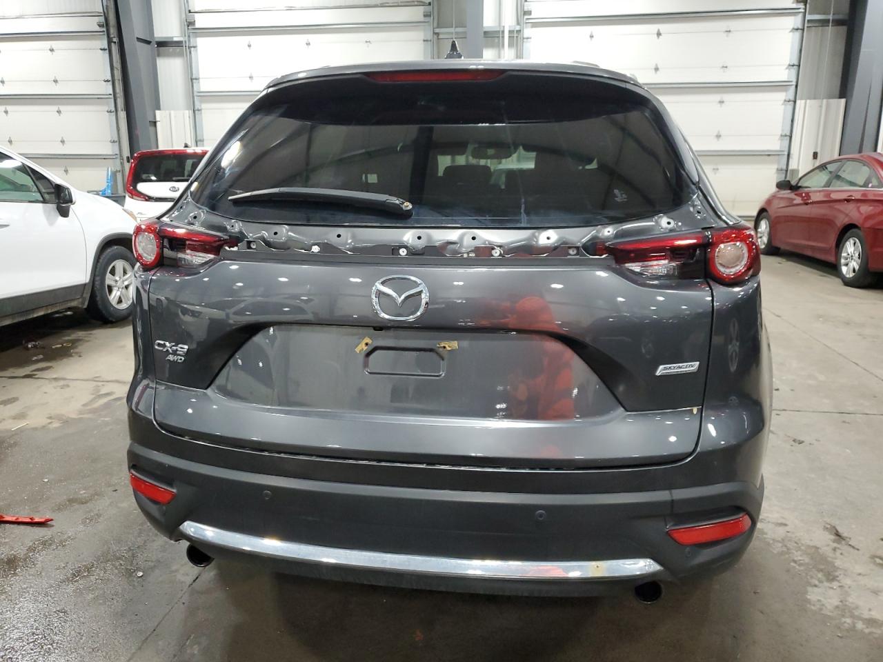 Автомобиль MAZDA CX-9 GRAND TOURING 2016 | GrandCar Автомобиль MAZDA CX-9 GRAND TOURING 2016 | GrandCar