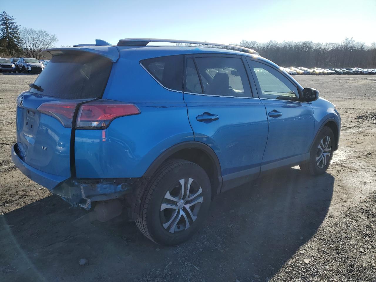 Автомобіль TOYOTA RAV4 LE 2017 | GrandCar Автомобіль TOYOTA RAV4 LE 2017 | GrandCar