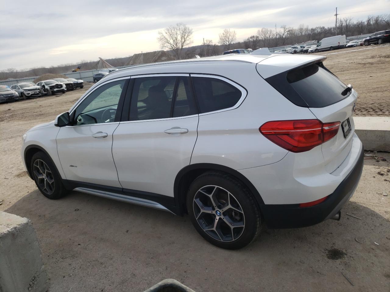 Автомобіль BMW X1 XDRIVE28I 2016 | GrandCar Автомобіль BMW X1 XDRIVE28I 2016 | GrandCar