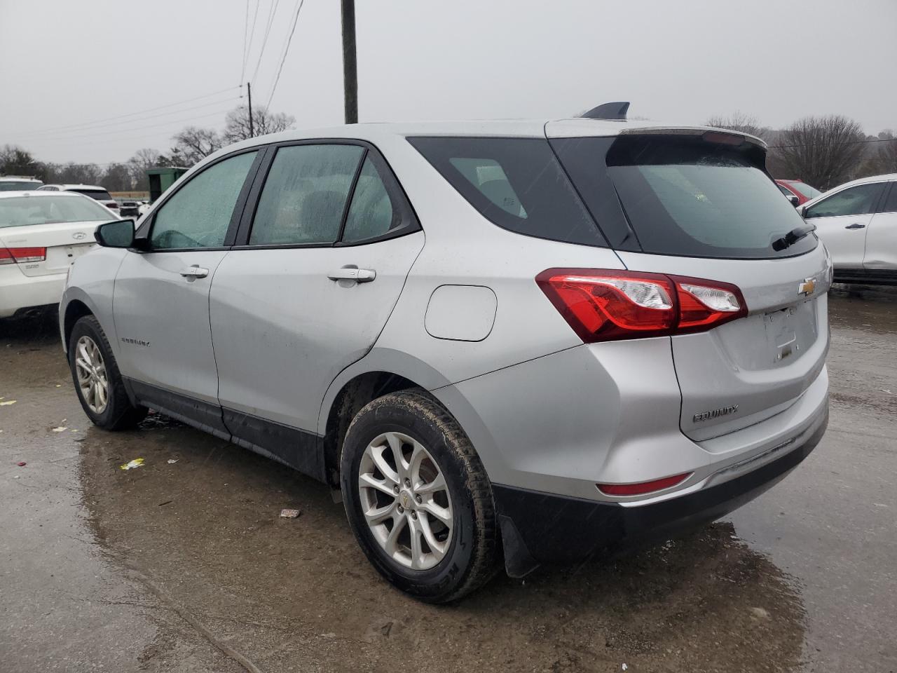 Автомобиль CHEVROLET EQUINOX LS 2018 | GrandCar Автомобиль CHEVROLET EQUINOX LS 2018 | GrandCar