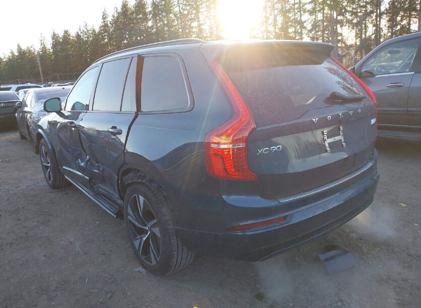 Автомобіль VOLVO XC90 T8 R-DESIGN | GrandCar Автомобіль VOLVO XC90 T8 R-DESIGN | GrandCar