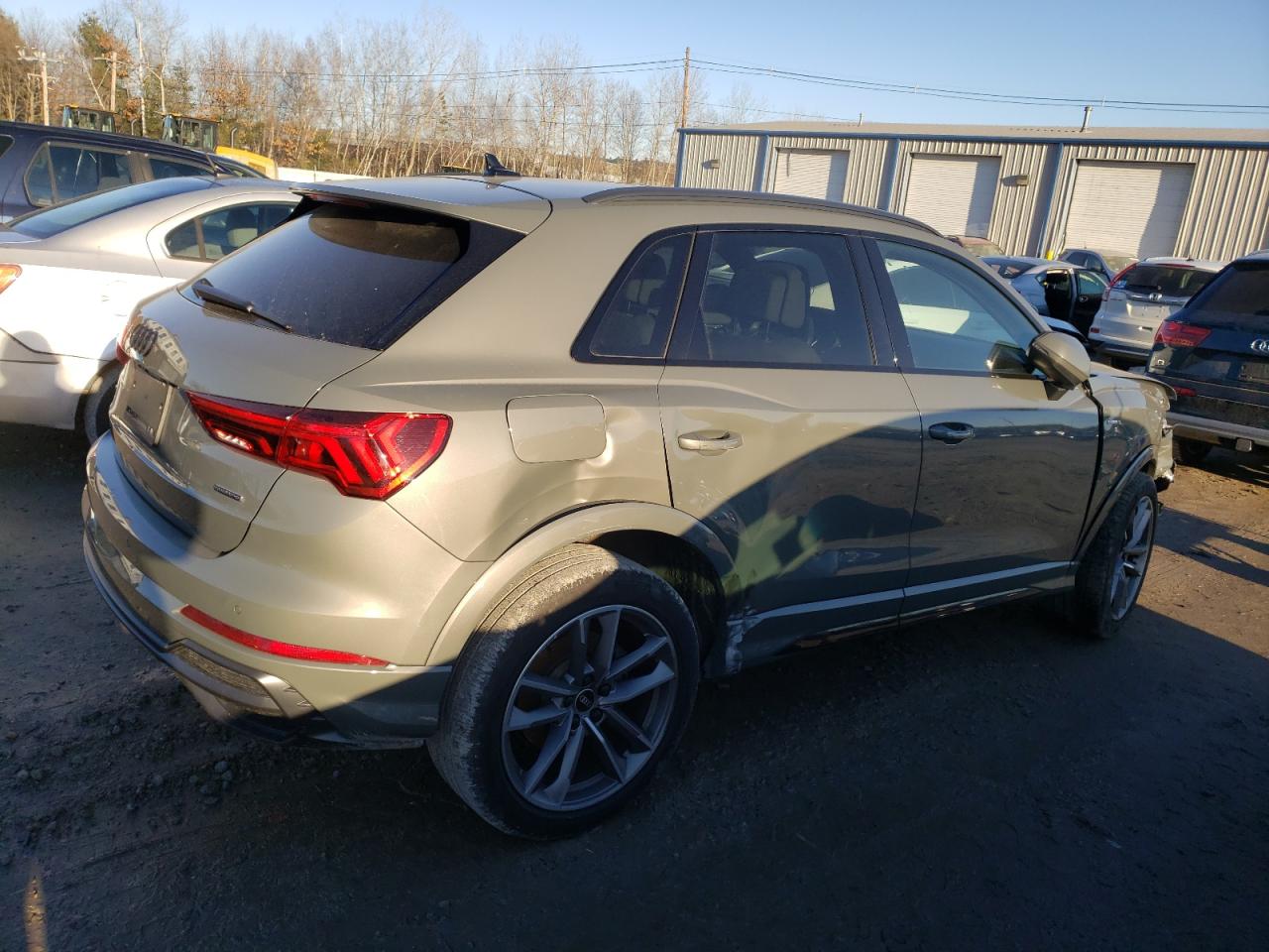 Автомобиль AUDI Q3 PREMIUM PLUS S LINE 45 2021 | GrandCar Автомобиль AUDI Q3 PREMIUM PLUS S LINE 45 2021 | GrandCar