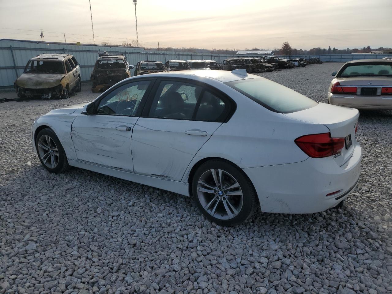 Автомобіль BMW 328 I SULEV 2016 | GrandCar Автомобіль BMW 328 I SULEV 2016 | GrandCar
