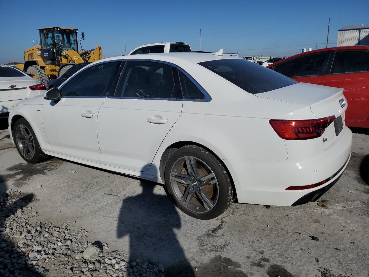 Автомобиль AUDI A4 PREMIUM PLUS 2017 | GrandCar Автомобиль AUDI A4 PREMIUM PLUS 2017 | GrandCar