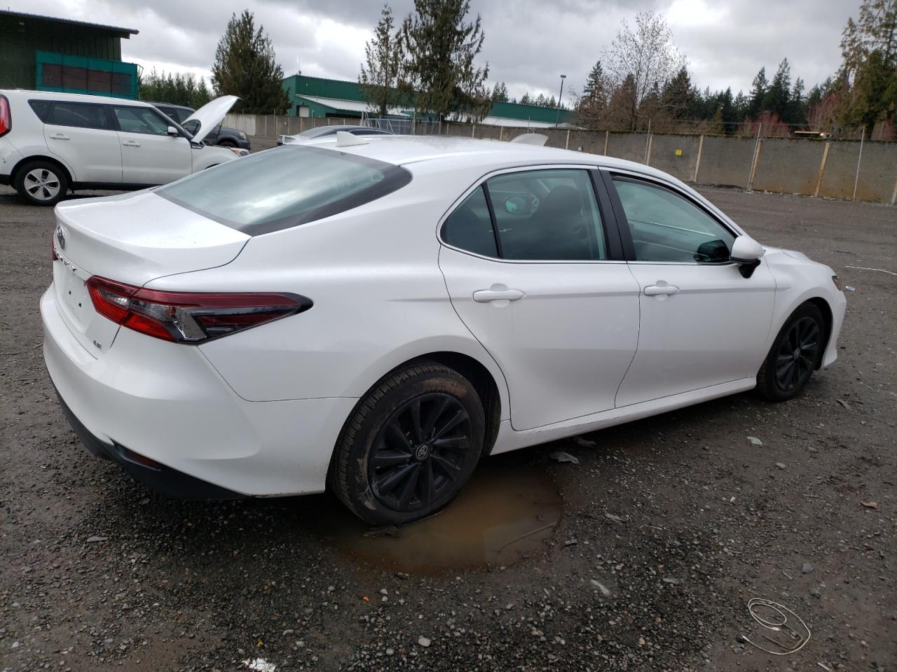Автомобиль TOYOTA CAMRY LE 2021 | GrandCar Автомобиль TOYOTA CAMRY LE 2021 | GrandCar