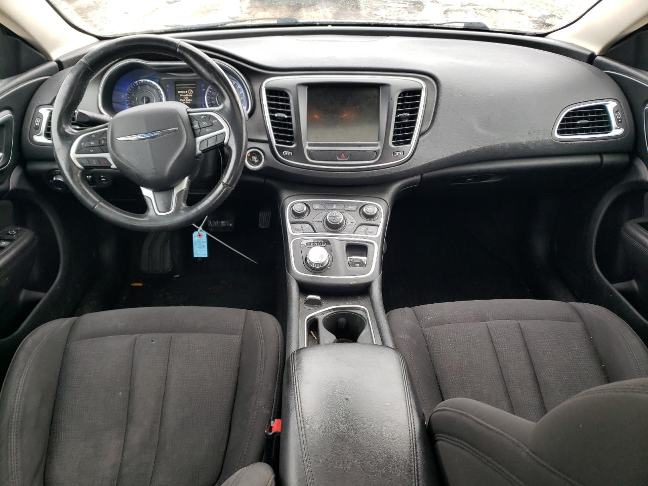 Автомобиль CHRYSLER 200 LIMITED 2015 | GrandCar Автомобиль CHRYSLER 200 LIMITED 2015 | GrandCar