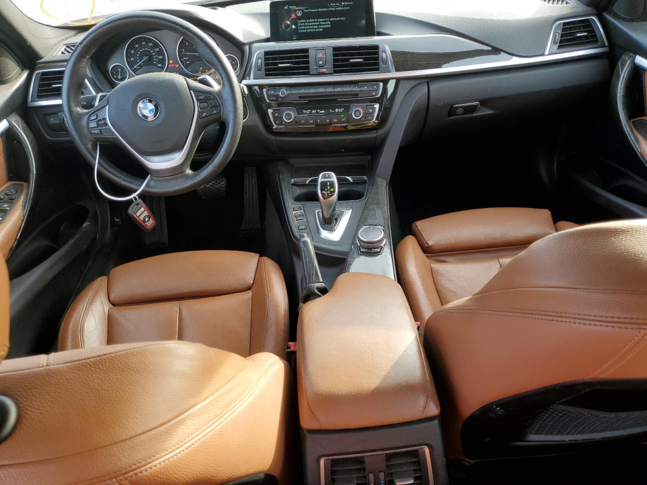 Автомобіль BMW 328 I SULEV 2016 | GrandCar Автомобіль BMW 328 I SULEV 2016 | GrandCar