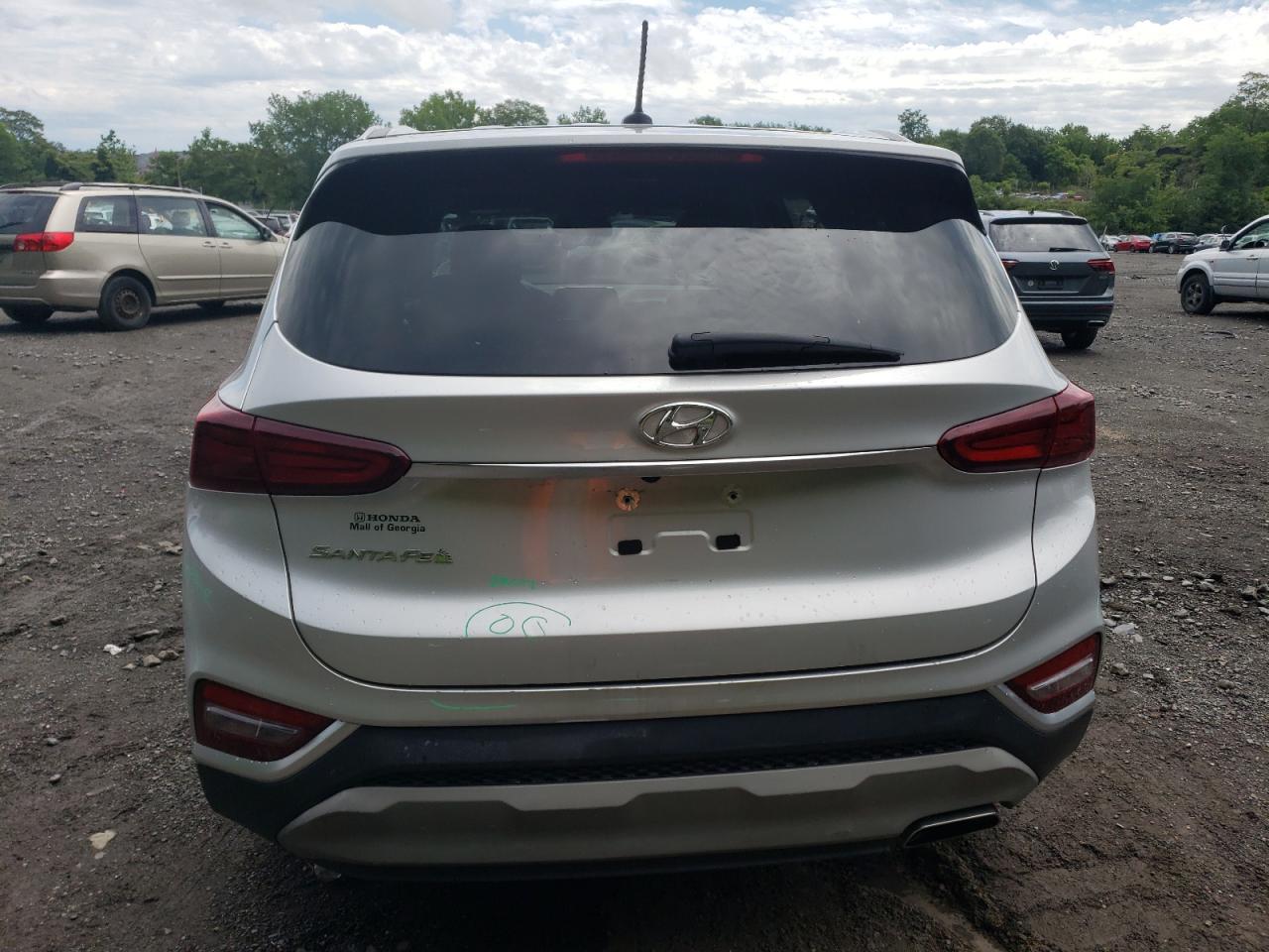 Автомобиль HYUNDAI SANTA FE SE 2019 | GrandCar Автомобиль HYUNDAI SANTA FE SE 2019 | GrandCar