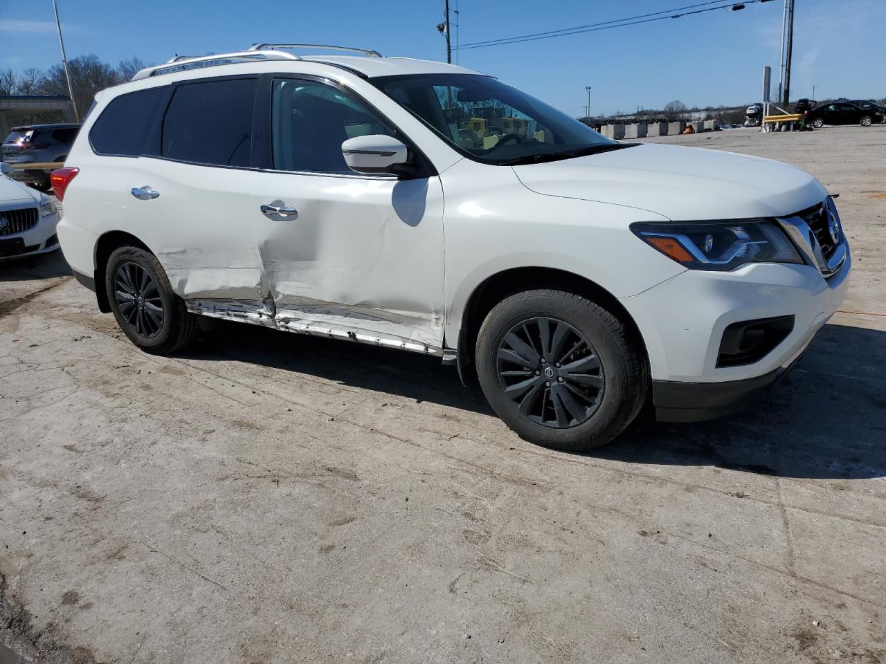 Автомобиль NISSAN PATHFINDER S 2018 | GrandCar Автомобиль NISSAN PATHFINDER S 2018 | GrandCar