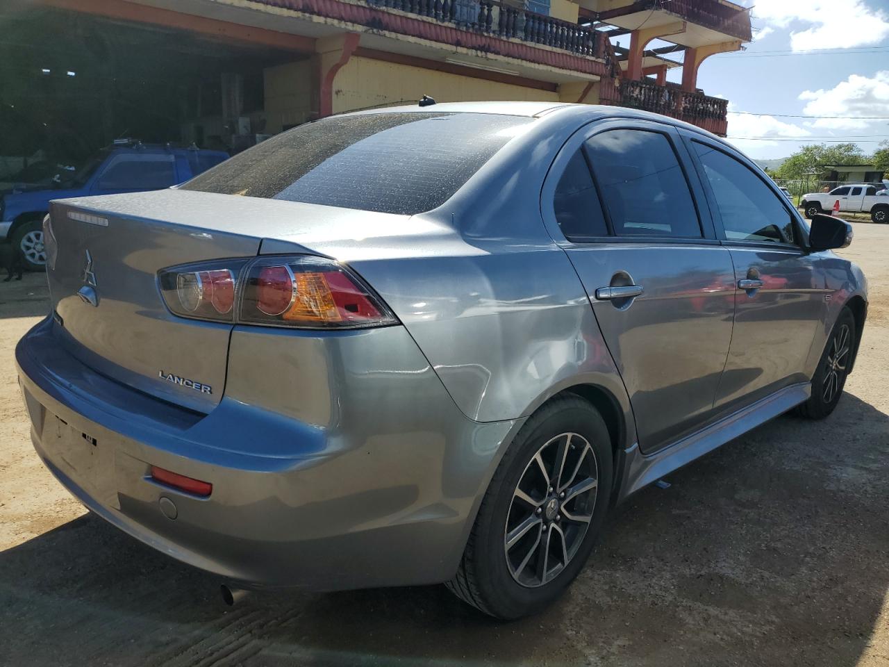 Автомобиль MITSUBISHI LANCER ES 2017 | GrandCar Автомобиль MITSUBISHI LANCER ES 2017 | GrandCar