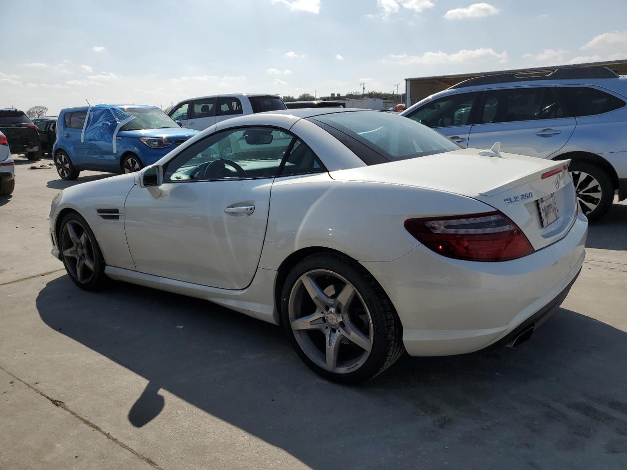 Автомобиль MERCEDES-BENZ SLK 250 2015 | GrandCar Автомобиль MERCEDES-BENZ SLK 250 2015 | GrandCar