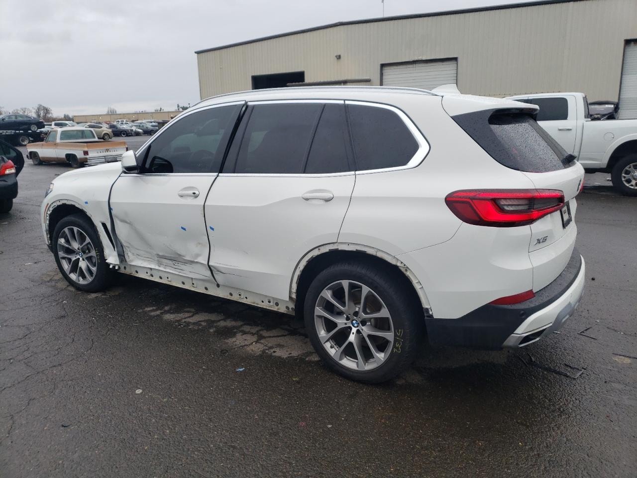 Автомобиль BMW X5 XDRIVE40I 2019 | GrandCar Автомобиль BMW X5 XDRIVE40I 2019 | GrandCar