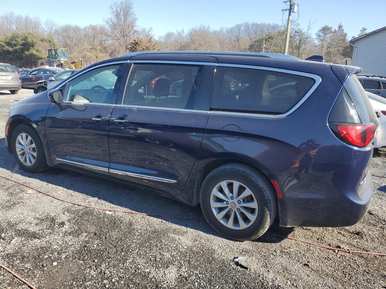 Автомобиль CHRYSLER PACIFICA TOURING L 2019 | GrandCar Автомобиль CHRYSLER PACIFICA TOURING L 2019 | GrandCar